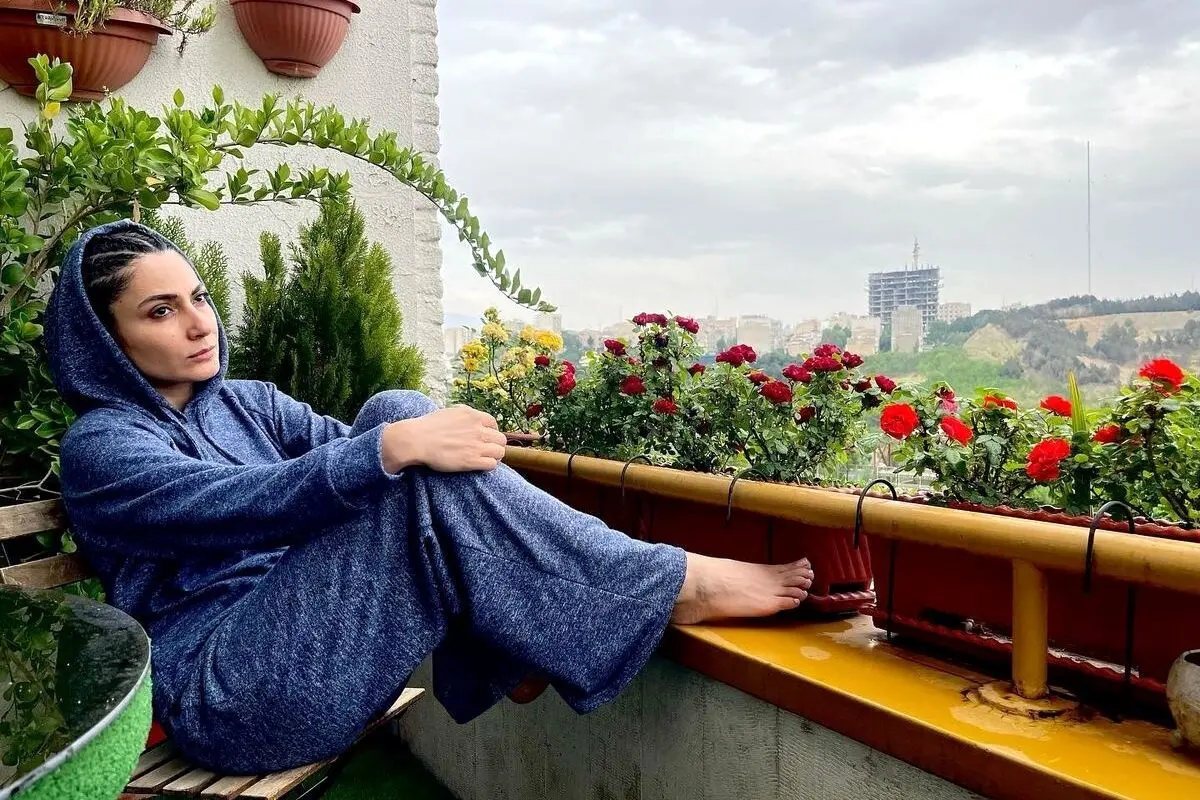 تصاویر خیره‌کننده سمیرا حسن‌پور در منظره‌ای رؤیایی با استایل بی‌نظیر و پیام آرزو کن!