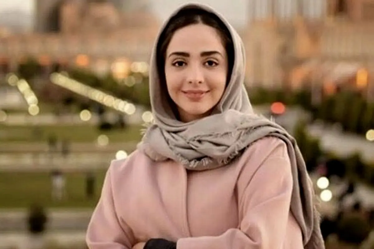 جشن تولد خلوت و به یادماندنی المیرا دهقانی در کنار یاسمن سریال لحظه گرگ و میش