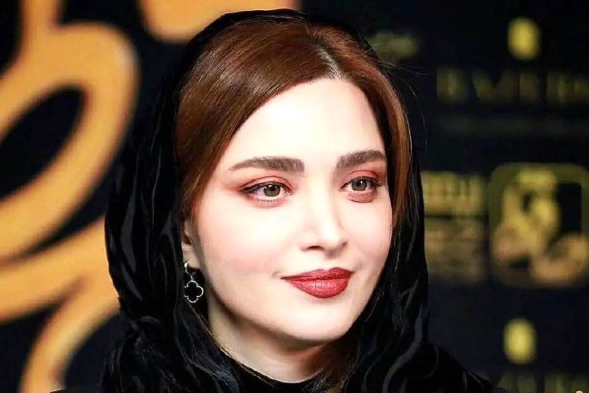 تصاویر خانوادگی بهنوش طباطبایی در جشن تولد ۴۴ سالگی‌اش + فعالیت‌های هنری و نامزدی سیمرغ فجر