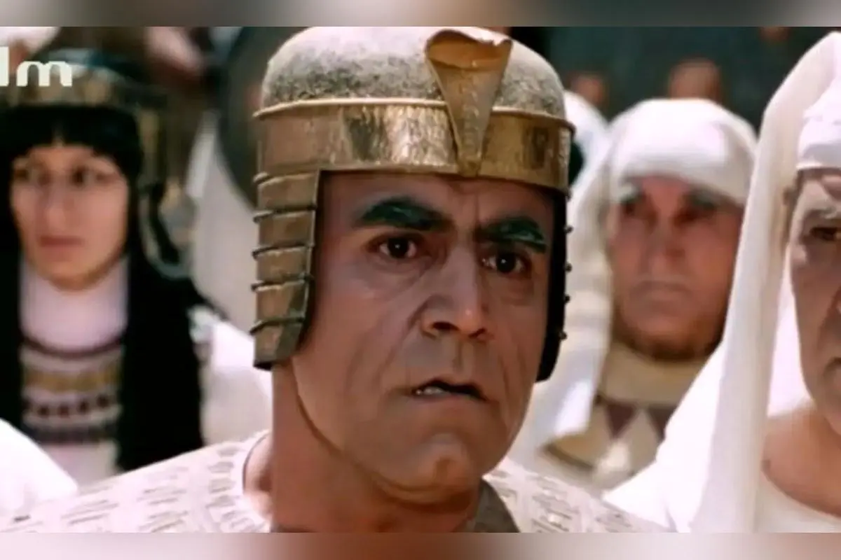 سفر در زمان و نقش پادیامون در اولین فیلم سینمایی یوسف پیامبر (۱۳۶۲) | تصاویر کمتر دیده شده از رضا آقاربی در نقش پرچمدار