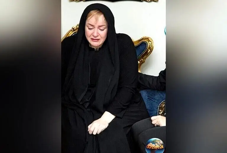 نعیمه نظام‌دوست درگذشت مادر ژاله صامتی را تسلیت گفت و همدردی خود را ابراز کرد