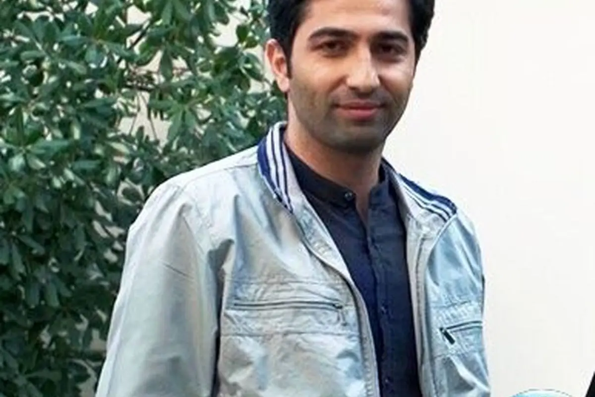 رونمایی از پدر و مادر واقعی علی سخنگو؛ شباهت حیرتانگیز او با خانوادهاش در عکس
