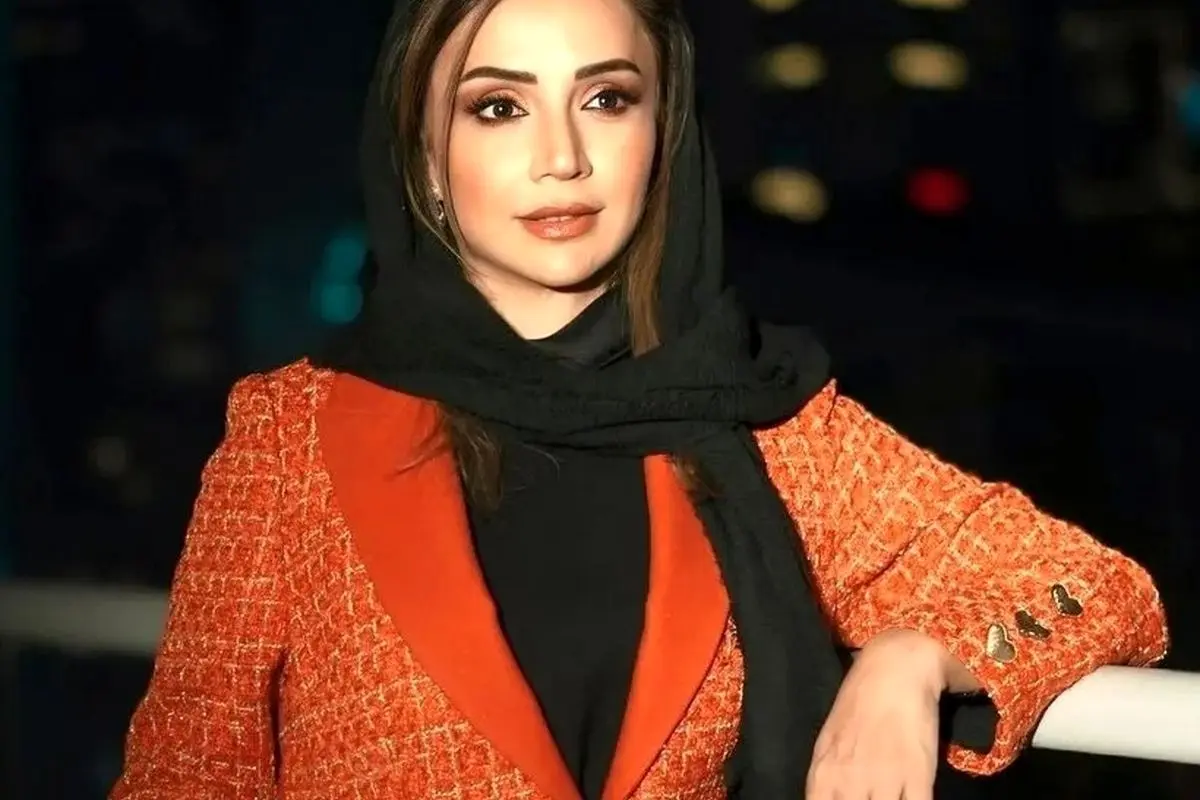 شبنم قلی خانی شب مادر مهربان و آرزوهای دلنشین برای فرزندش در گشت و گذار + عکس