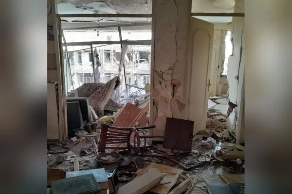 حمله و انفجارهای مرگبار خانه و دفتر اکبر رادی، تئاتر ایران در آستانه تخریب کامل