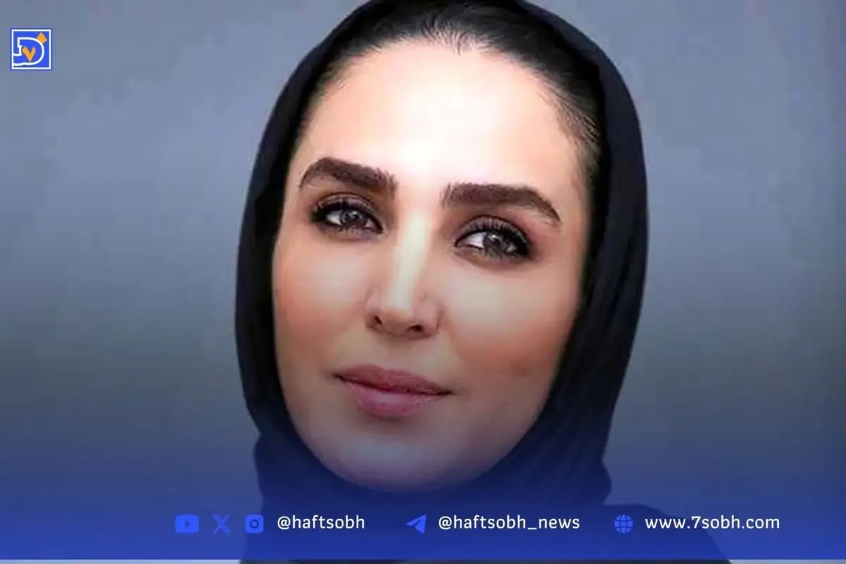 درخشش بینظیر سوگل طهماسبی در سومین سالگرد ازدواج با لباس رویایی و دستهگل لوکس