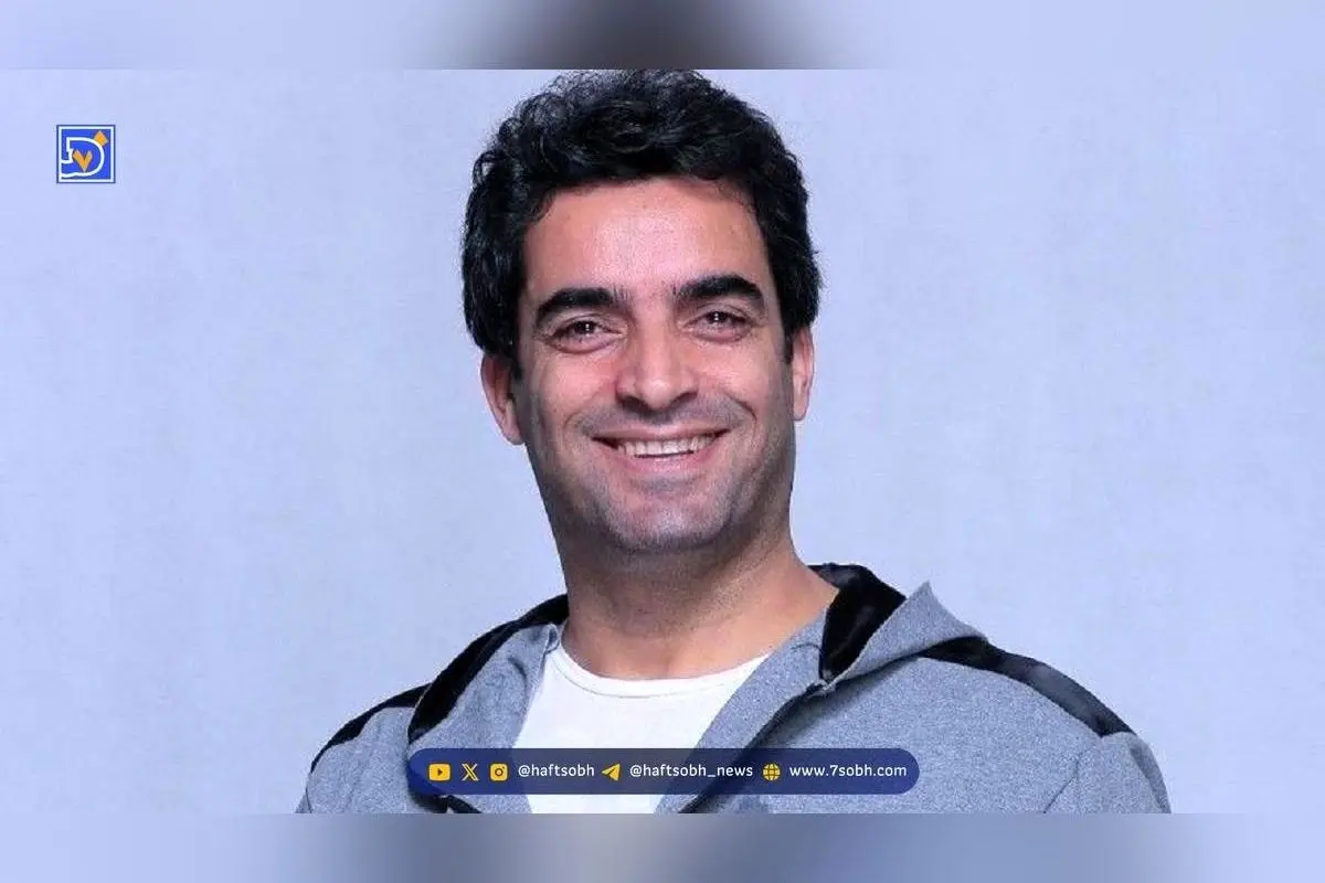 عکس و جزئیات لحظه محبت‌آمیز منوچهر هادی و دخترش در رستوران؛ رابطه نزدیک و تاثیر خانواده در زندگی و هنر او