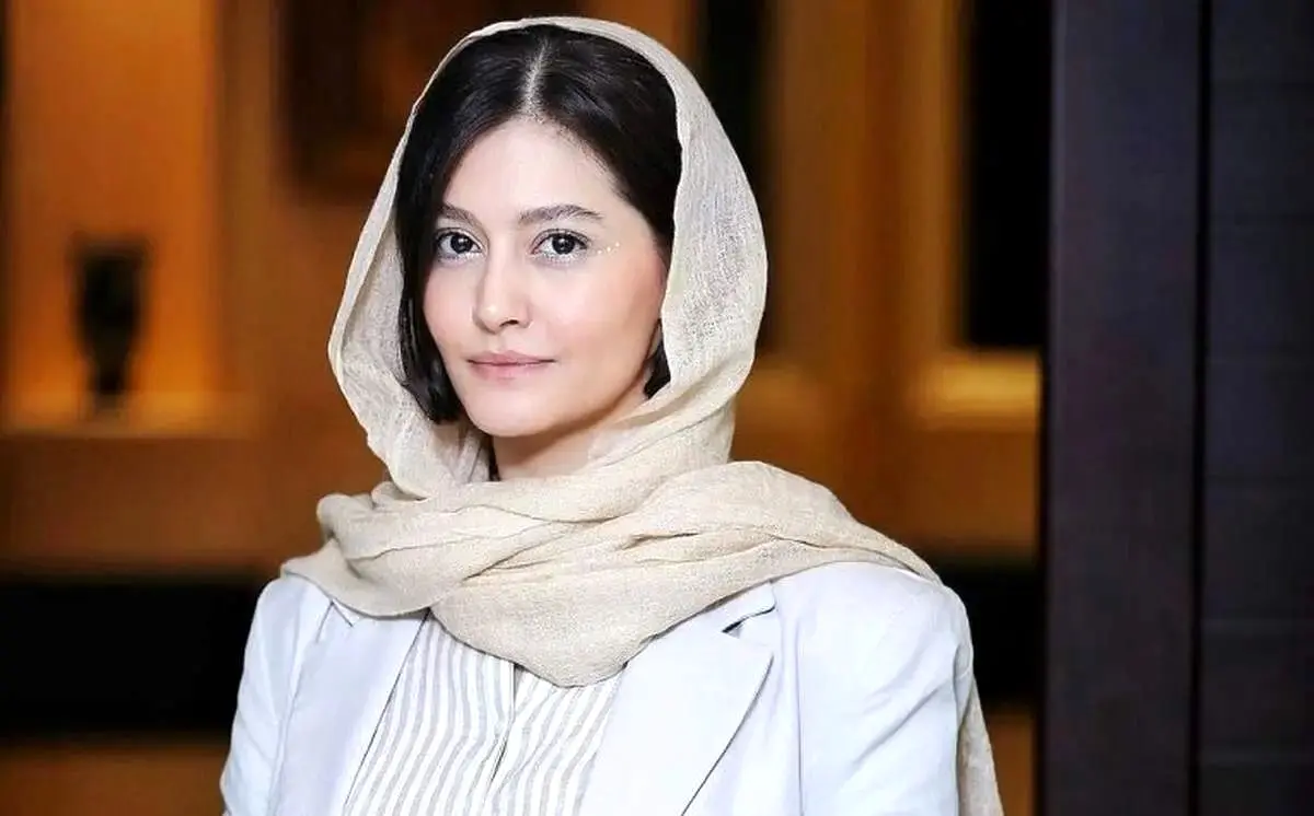 مادر واقعی پردیس احمدیه؛ زیبایی و هنر از مادر به دختر رسیده است + عکس خانوادگی