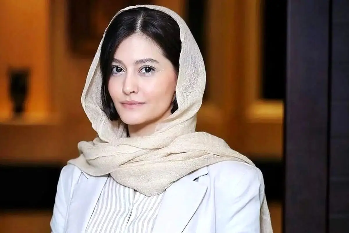 مادر واقعی پردیس احمدیه؛ زیبایی و هنر از مادر به دختر رسیده است + عکس خانوادگی