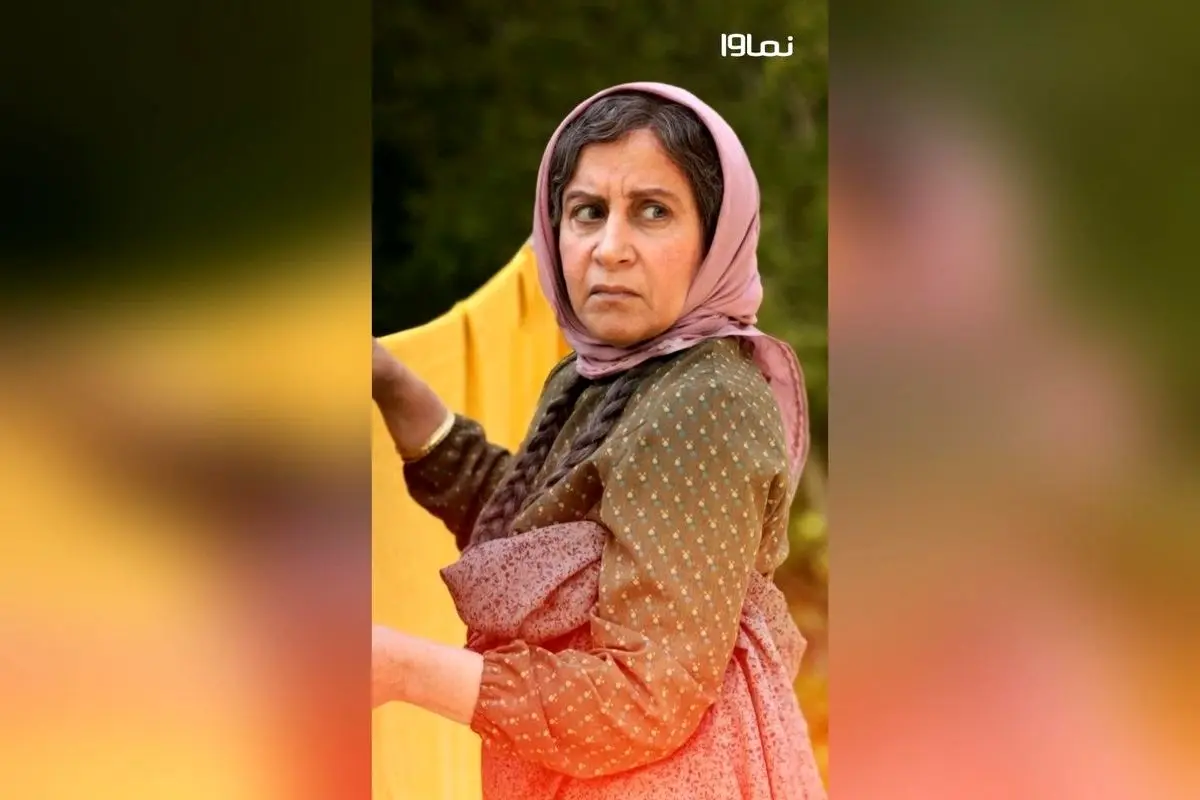 سریال سووشون با بازی بهنوش طباطبایی و میلاد کیمرام، اقتباسی از رمان ماندگار سیمین دانشور، هر جمعه ساعت ۸ صبح در نماوا | کارگردانی نرگس آبیار