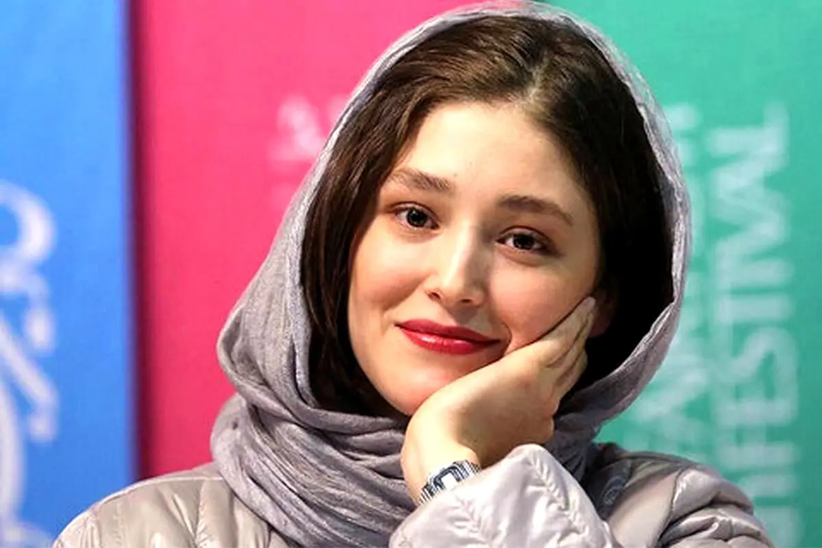 پدر فرشته حسینی در بهترین روز زندگی دخترش+ عکس پدرزن نوید محمدزاده در واکنش به دیپورت پدرزن