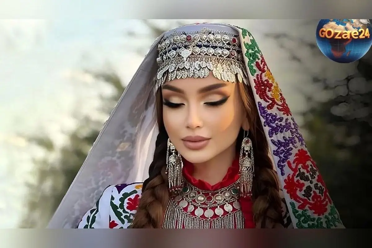 رونمایی مجموعه مد «شاهنامه» اثر طراح تاجیکی خورشید ستاروف؛ بازآفرینی اسطوره‌ها و فرهنگ ایرانی-تاجیکی در لباس‌های مدرن