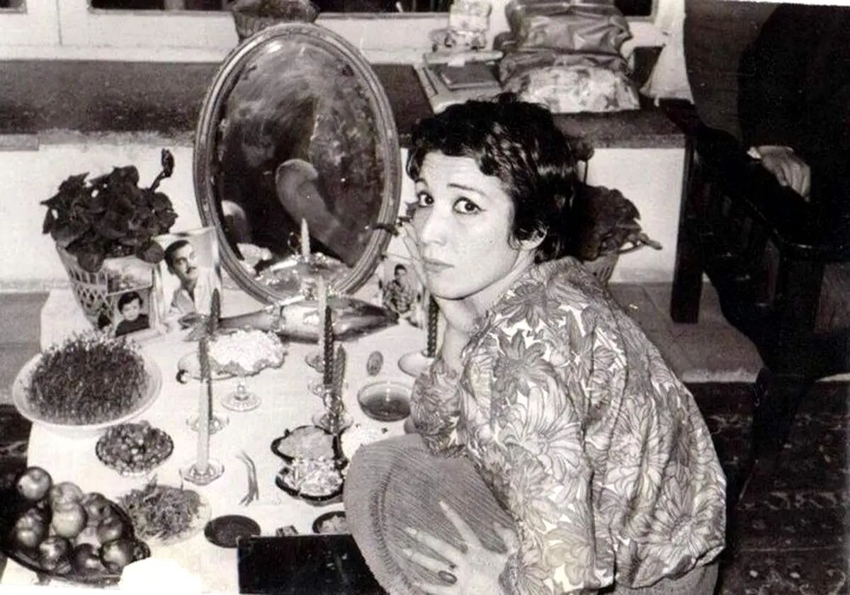 عکس نادر و خاص از شب عروسی فروغ فرخزاد و پرویز شاپور در سال ۱۳۳۰