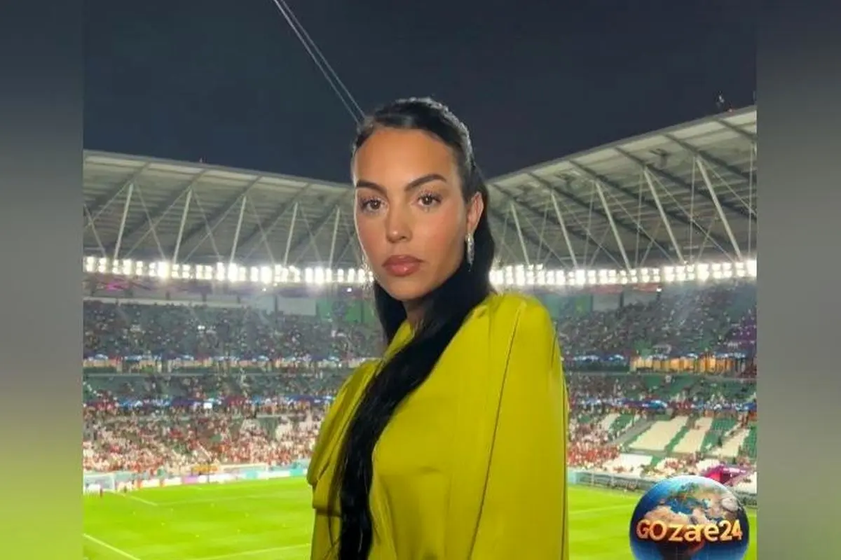 استایل خاص دهه 60 جورجینا رودریگز با کت اورسایز؛ ترند جذاب در دنیای مد و فشن