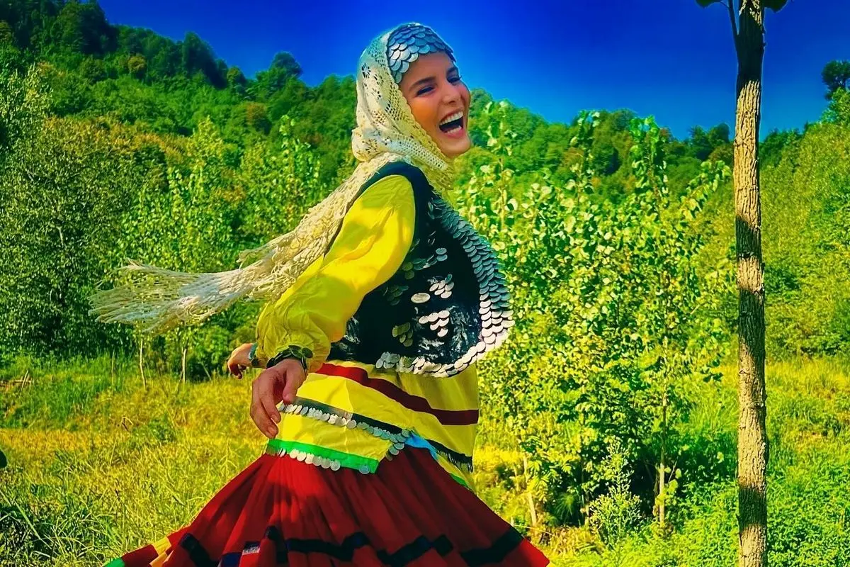 چهره متفاوت غزاله اکرمی خارج از سریال سوجان؛ زیبایی واقعی که تلویزیون نشان نداد!