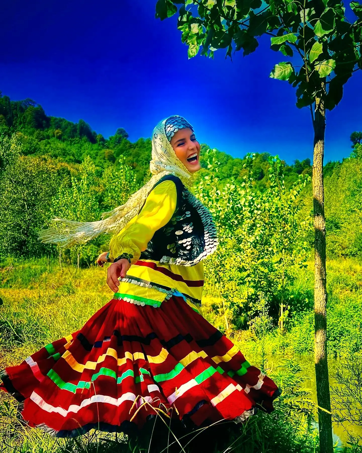 چهره متفاوت غزاله اکرمی خارج از سریال سوجان؛ زیبایی واقعی که تلویزیون نشان نداد!