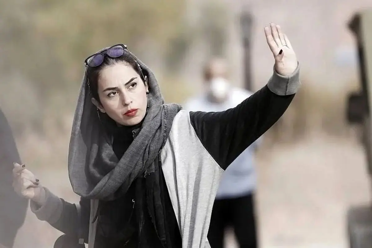 بیوگرافی تینا پاکروان کارگردان تاسیان + عکسهای همسر و خانوادهاش