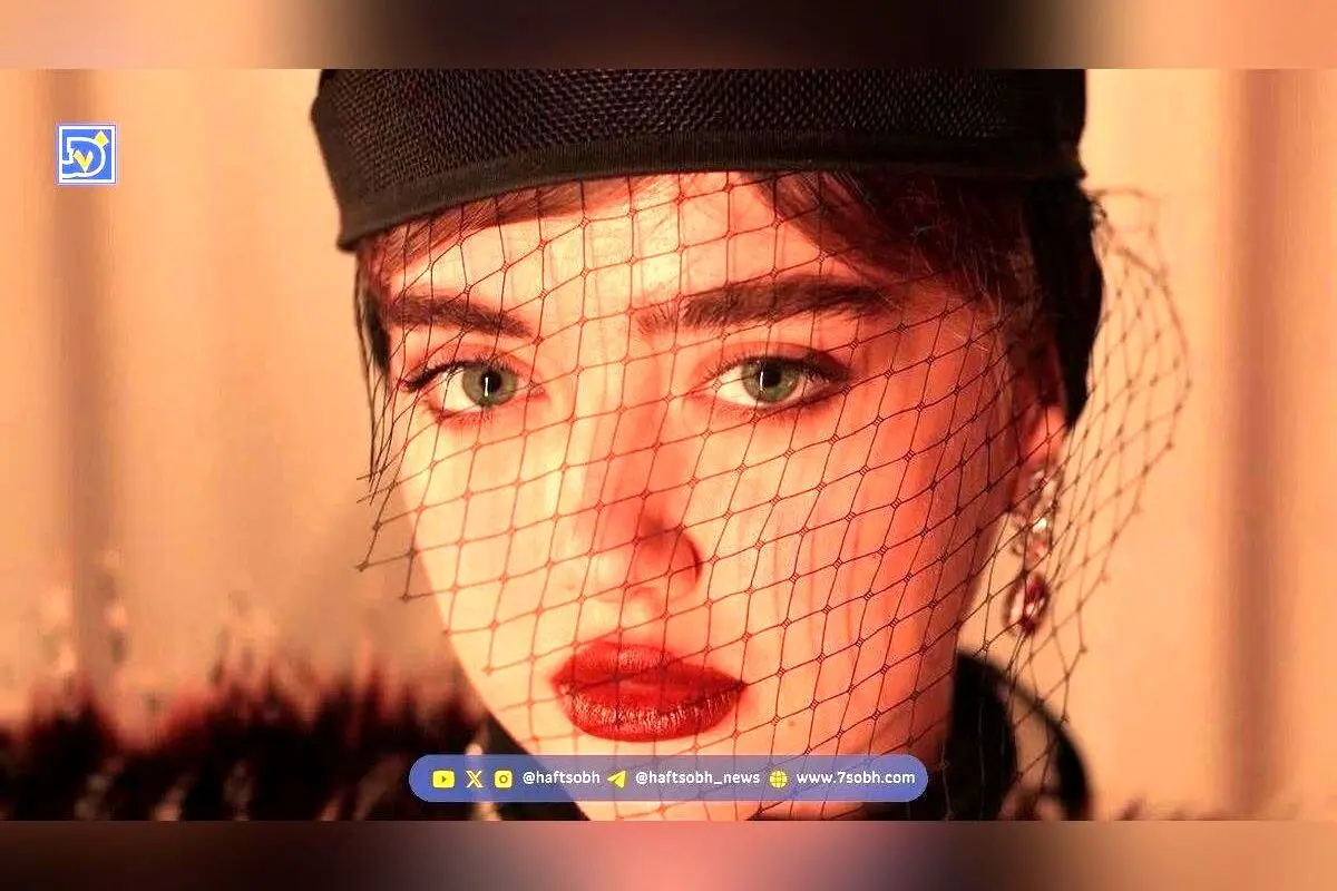 نگین حق‌دوست، مدل و فشن بلاگر ایرانی در لیست ۱۰۰ زن زیبای جهان + تصاویر جذاب