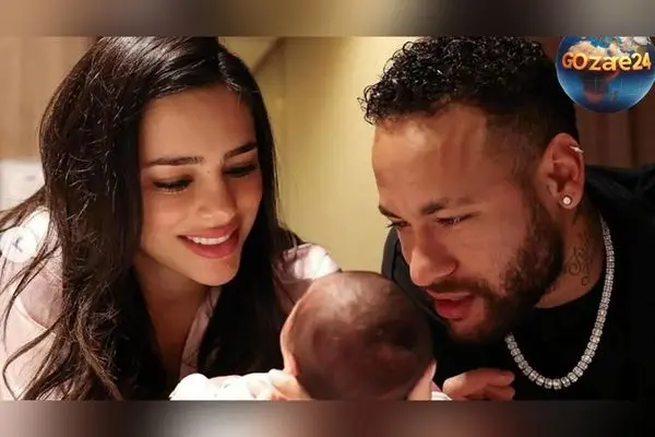 عکس / سادگی در مقابل لاکچری؛ جشن تولد همسر نیمار با کیک خانگی و مقایسه با جشن‌های فوتبالیست‌های ایرانی