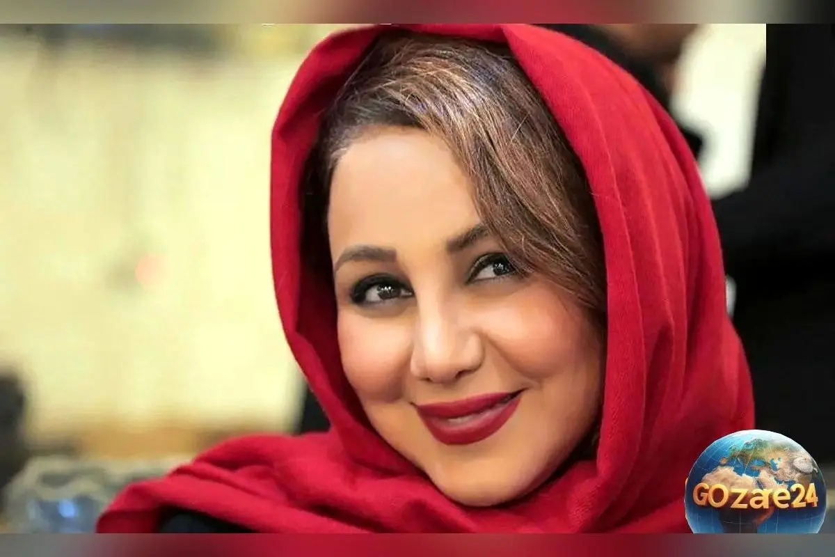 عکس دیدنی بهنوش بختیاری در تالار لوکس با دسته گلهای توپی شکل