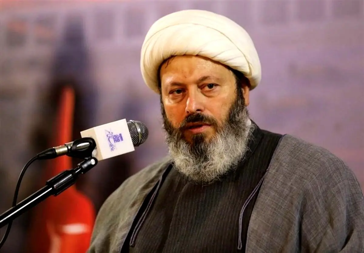 عکس جدید قاسمیان مجری محفل پس از آزادی از زندان عربستان | وضعیت کنونی و جزئیات بازگشت