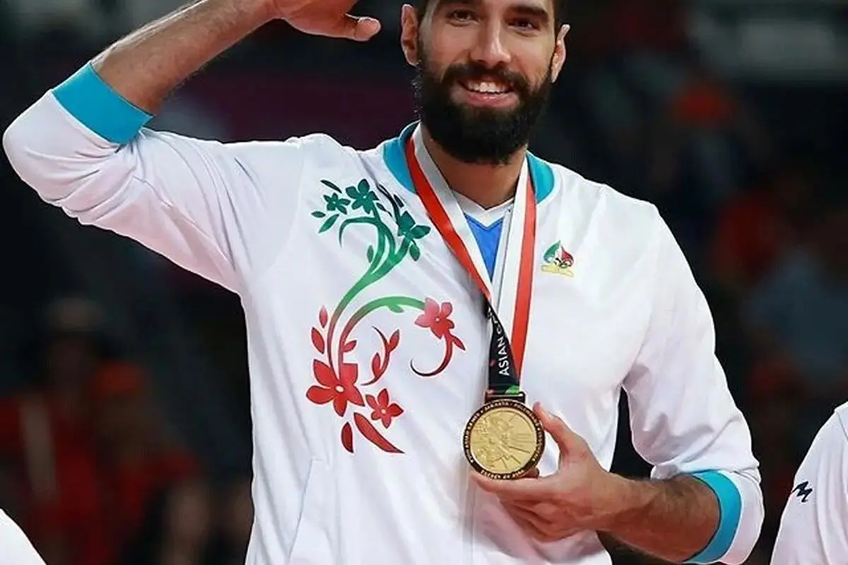 نگاهی به میز صبحانه سالم و مقوی محمد موسوی ستاره والیبال کشورمان در کنار مادرش + تصاویر