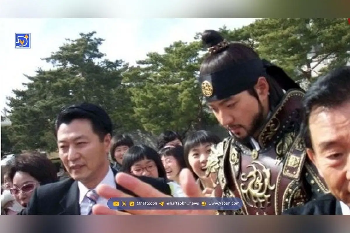 عکس یادگاری جومونگ با مهناز افشار در تهران سال ۱۳۸۸ | سفر ستاره کره‌ای به ایران و دیدار خاص در تهران