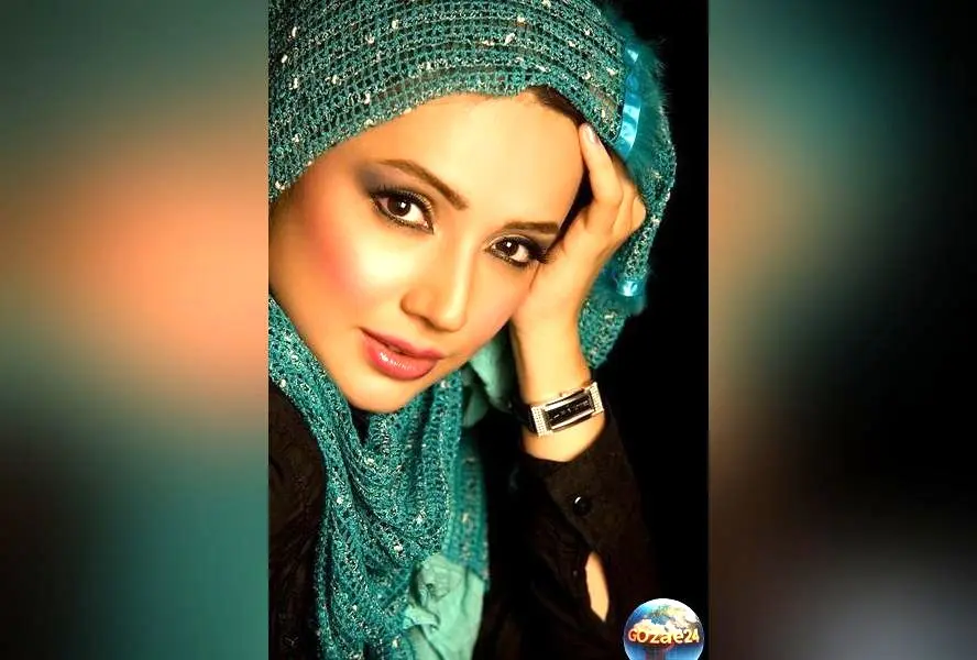 شبنم قلی‌خانی بازیگر آنام در حال تهیه مربای گل سرخ در دیگ مسی + ویدئو دیدنی