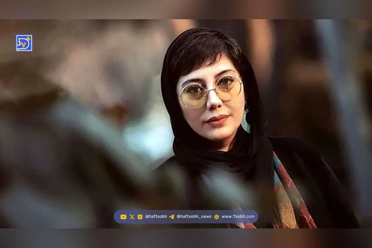 زهرا داوودنژاد با کیف ۲۴۰ میلیونی در مراسم «مجنون»؛ استایل جسورانه و جنجالی خانم بازیگر