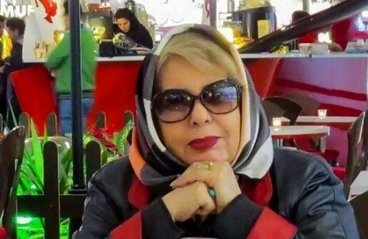 پوراندخت مهیمن بازیگر محبوب ایرانی در کنار نوه‌هایش: عکس‌های جدید و جذاب خانواده هنرپیشه شناخته شده