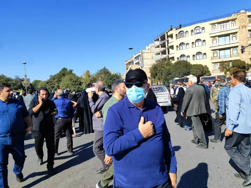 ظریف با لباس مبدل حاضر شد +فیلم