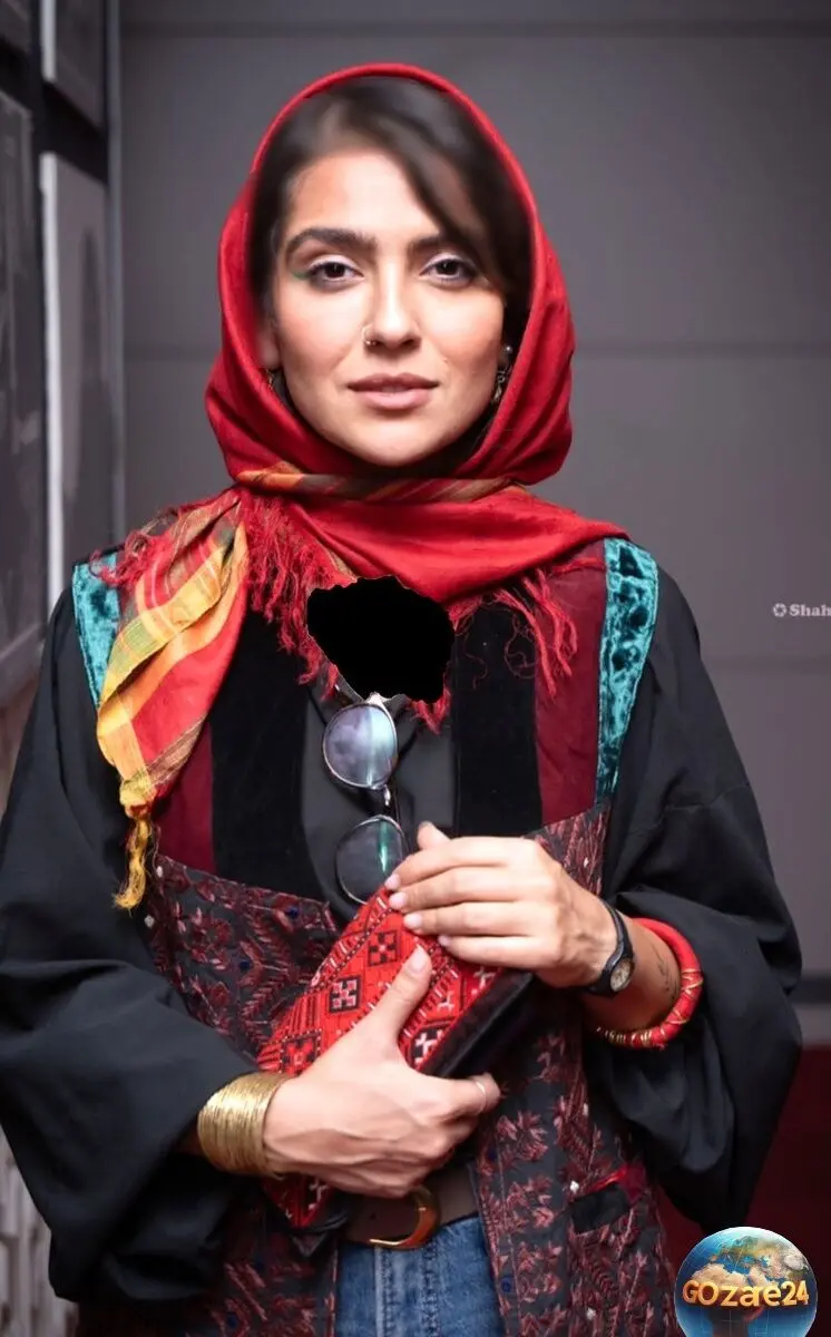 حضور جنجالی مونا کرمی در تئاتر کافه لکانطه بدون همسرش سپند امیرسلمانی!
