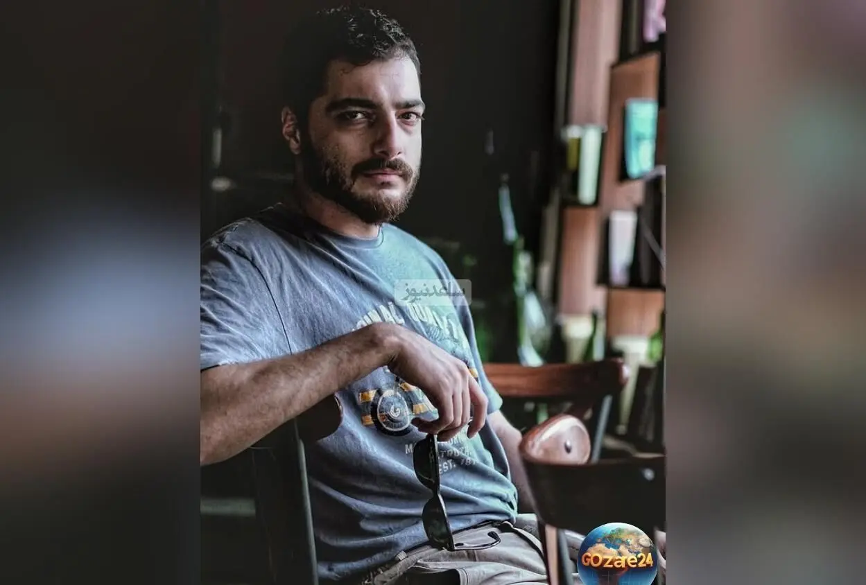 گشت و گذاری در خانه هنری سجاد بابایی بازیگر سریال شغال: دکوراسیونی پر از آلات موسیقی، کتابخانه و لوسترهای اعیانی