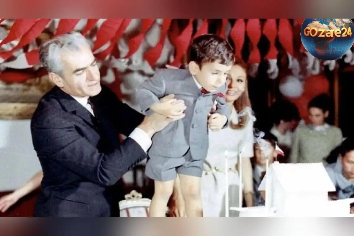 عکس نادر از شادی شاه مخلوع پس از تولد دخترش لیلا پهلوی در سال 1349 | لحظه‌ای تاریخی در سفر زمان