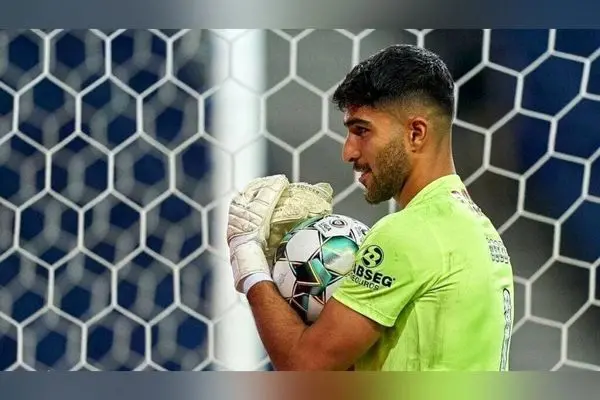 تصاویر خانه و ماشین لاکچری امیر عابدزاده، دروازه‌بان ستاره فوتبال ایران و زندگی مجلل او