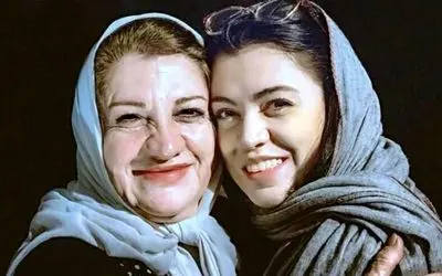 عکس جذاب و دیدنی ناهید مسلمی و دخترش؛ شباهت باورنکردنی مادر و فرزند را نبینید!
