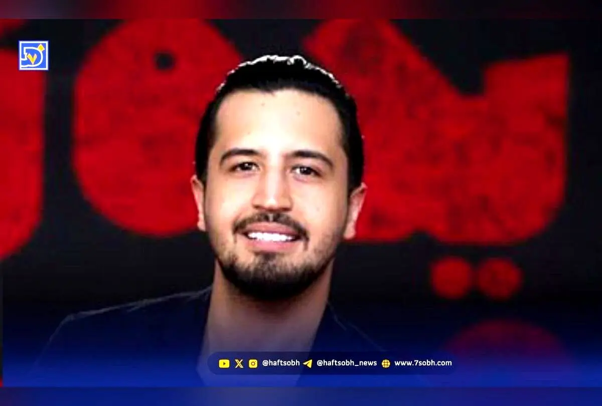 دکوراسیون لوکس و منحصر به فرد خانه مهرداد صدیقیان با طراحی مدرن، رنگ‌های تیره و هنرهای میلیاردی