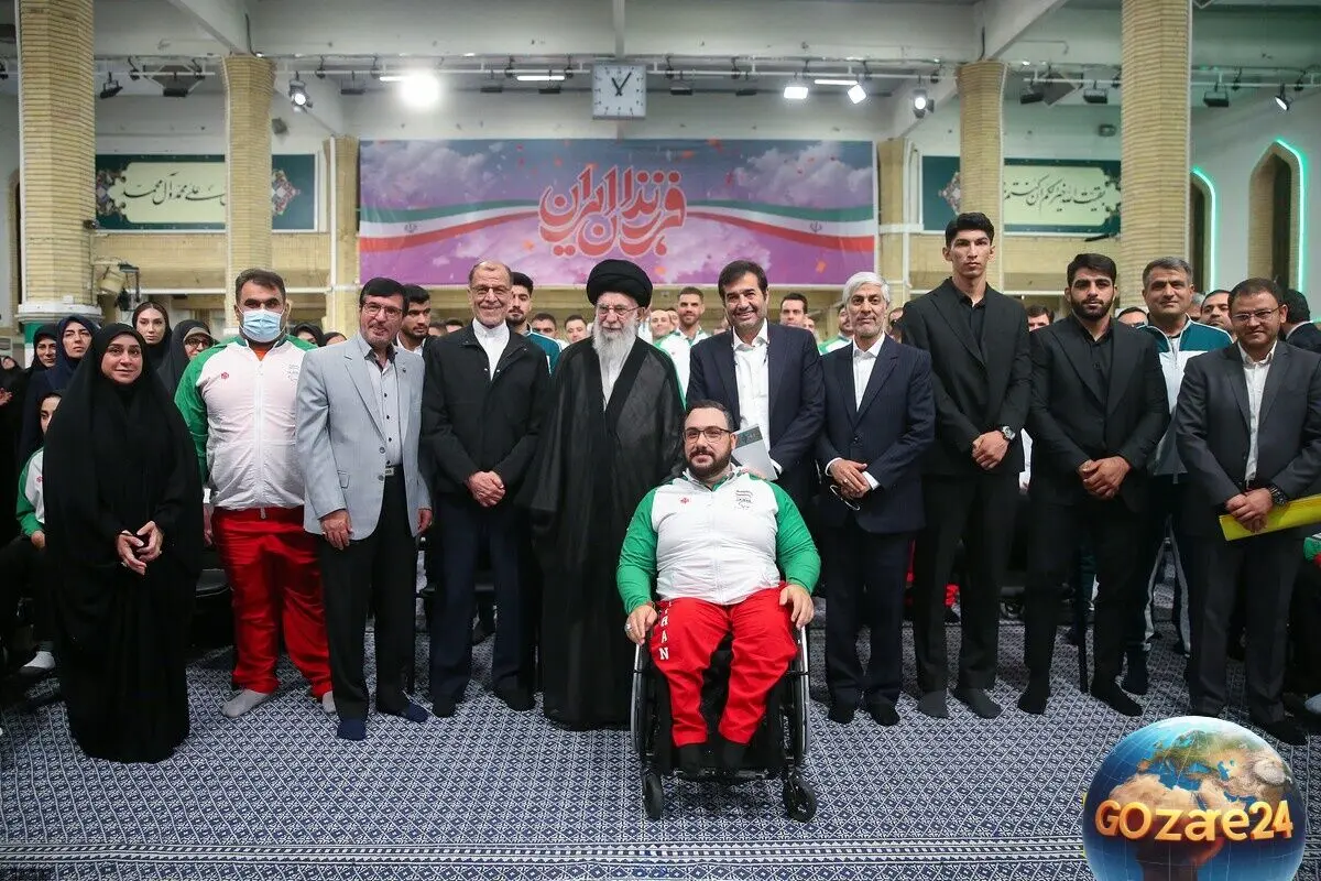 دیدار اعضای کاروان‌های ایران با رهبر انقلاب در حسینیه امام خمینی(ره) قبل از سفر به بازی‌های المپیک و پارالمپیک 2024 پاریس