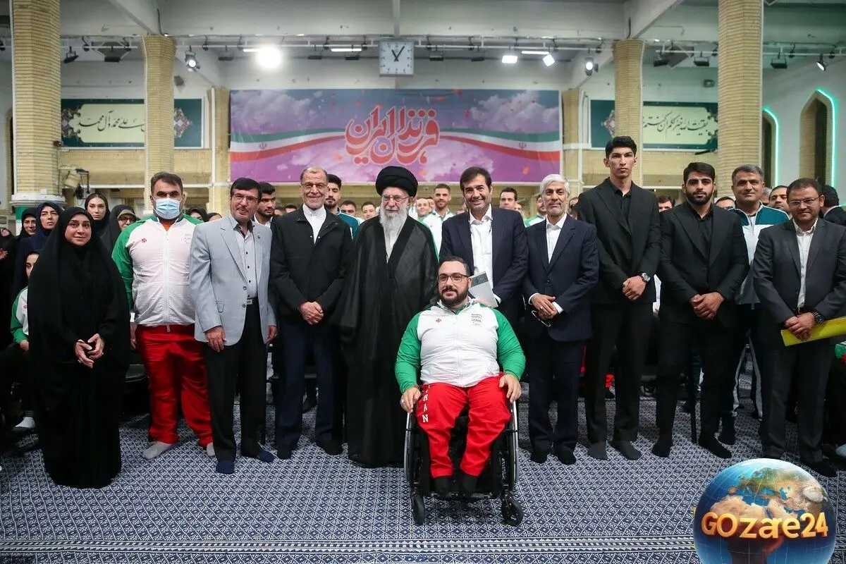 دیدار اعضای کاروانهای ایران با رهبر انقلاب در حسینیه امام خمینی(ره) قبل از سفر به بازیهای المپیک و پارالمپیک 2024 پاریس