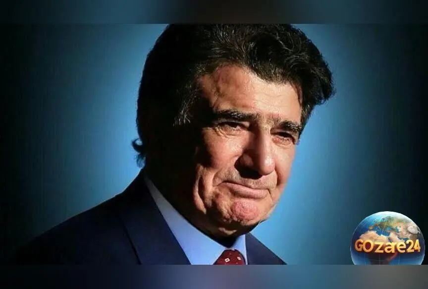 تصویر نادر از استاد شجریان در حال خواندن حافظ در کنسرت قدیمی در حالی که آنفولانزا داشت!