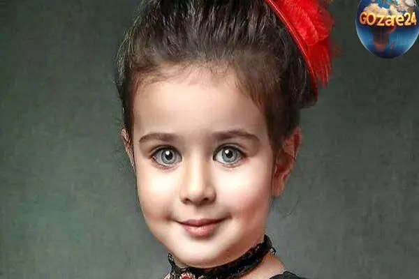 مادر هانا پاک‌نیت، زیباترین دختر ایران، با عکس خانوادگی در جشن تولد توجه همگان را جلب کرد