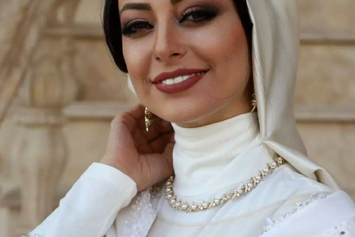 نفیسه روشن افشا می‌کند: شایعات دروغین درباره ازدواج با پسردایی‌اش چگونه زندگی‌اش را تغییر داد!