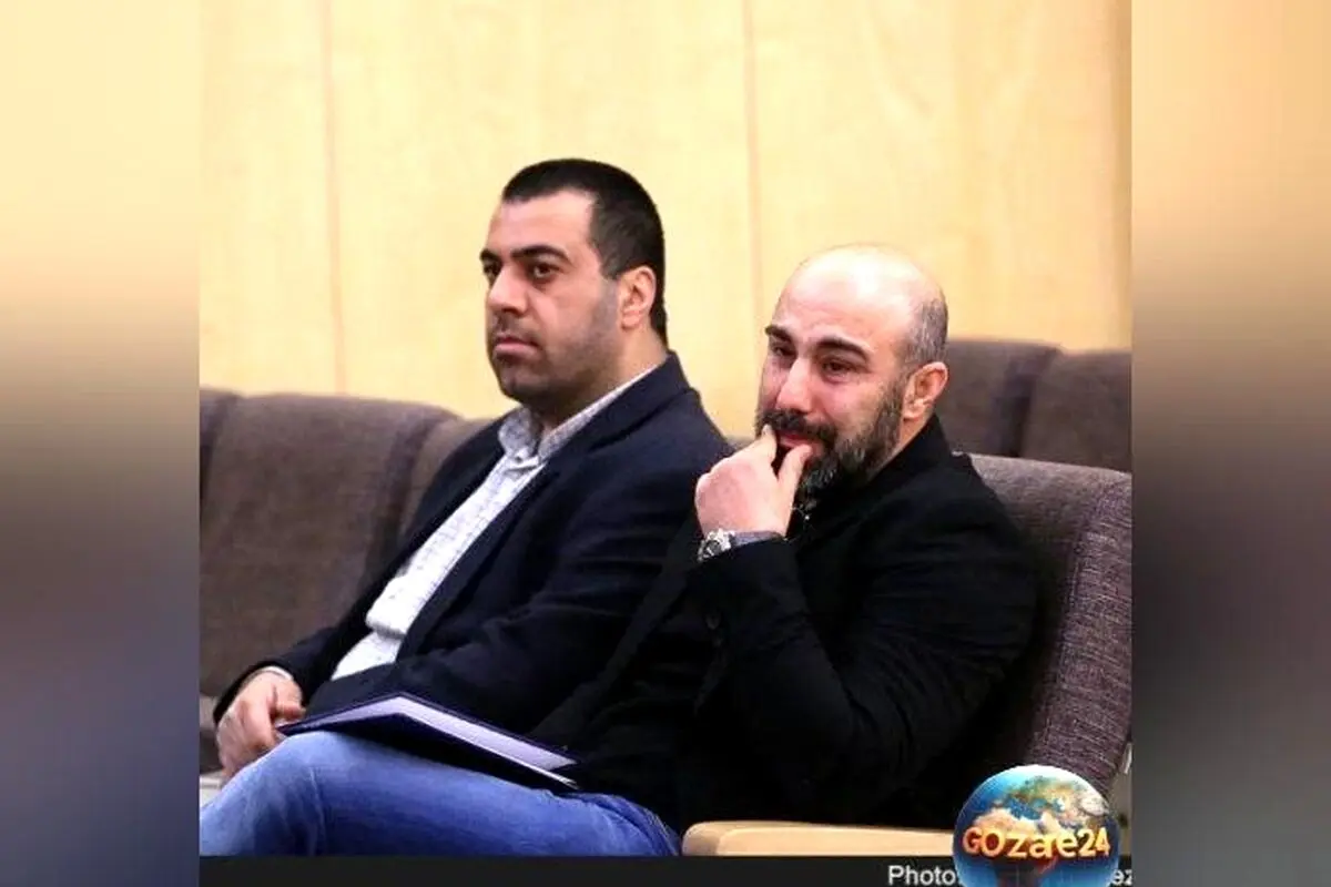 حضور چهره‌های سرشناس هنر در مراسم ترحیم شهید محسن تنابنده؛ علی اوجی، بهرام افشاری و سام درخشانی در کنار خانواده و دوستان