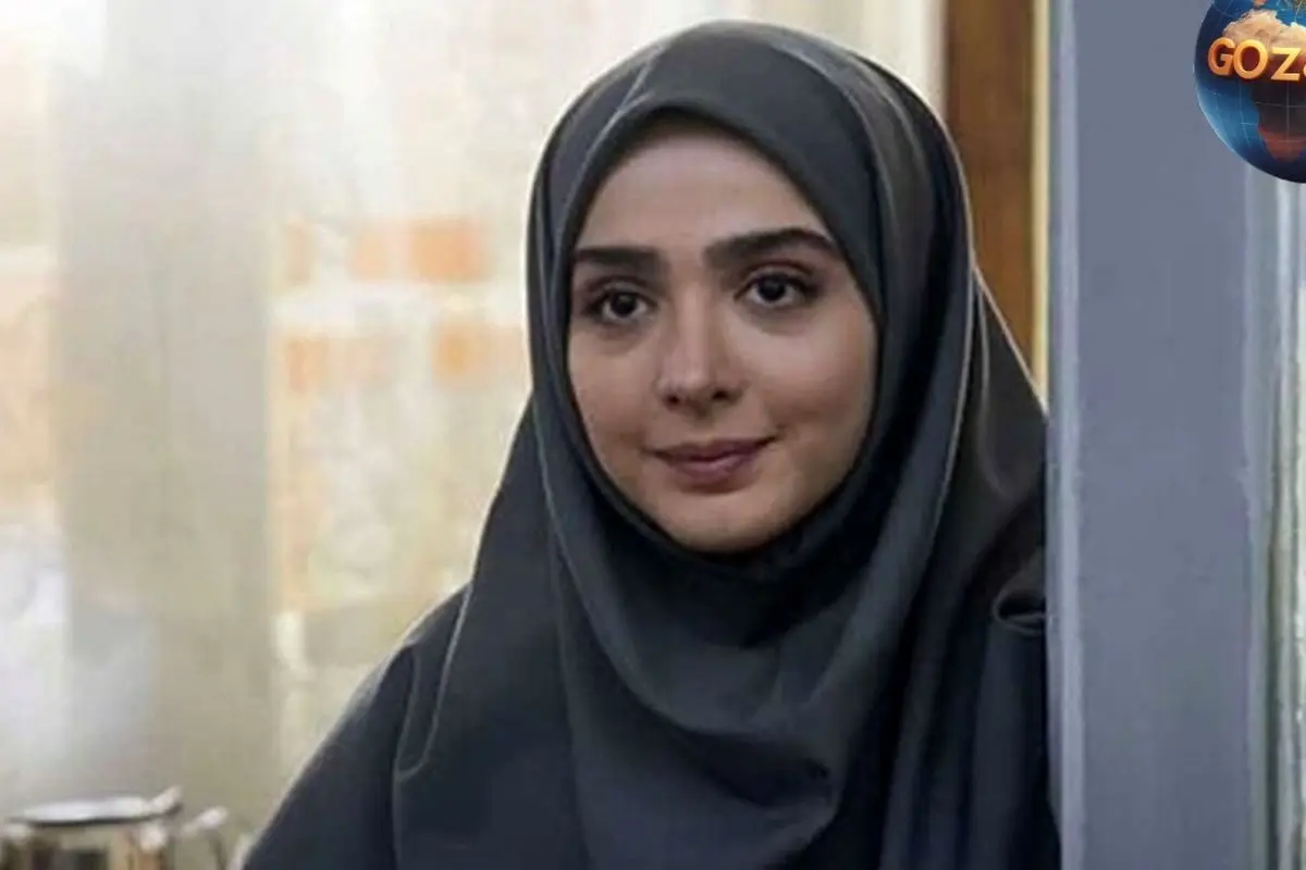 تصاویر جدید المیرا دهقانی با استایل ساده و ژستهای عاشقانه در فضای سنتی و تاریخی