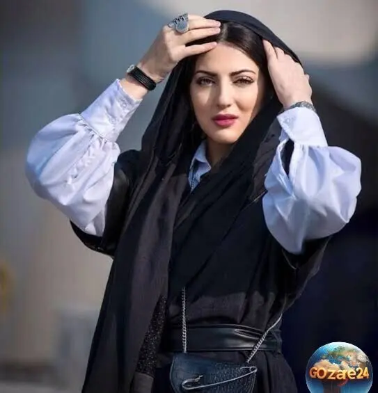 مدل مانتو احرام و مکه‌ای هلیا امامی با طرح بلوچ‌دوزی ایرانی؛ استایلی متفاوت و برازنده بانوی ایرانی