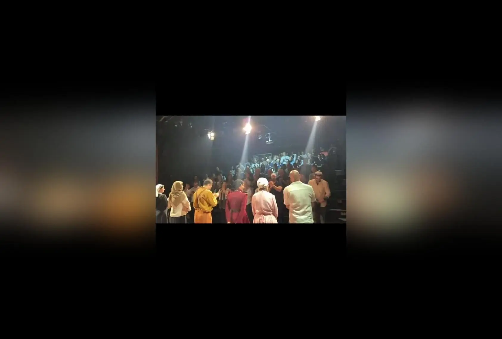 نمایش اعترافاتی درباره زنان در پردیس تئاتر شهرزاد با استقبال بی‌نظیر مخاطبین | شب‌های پرمخاطب تئاتر شهریور