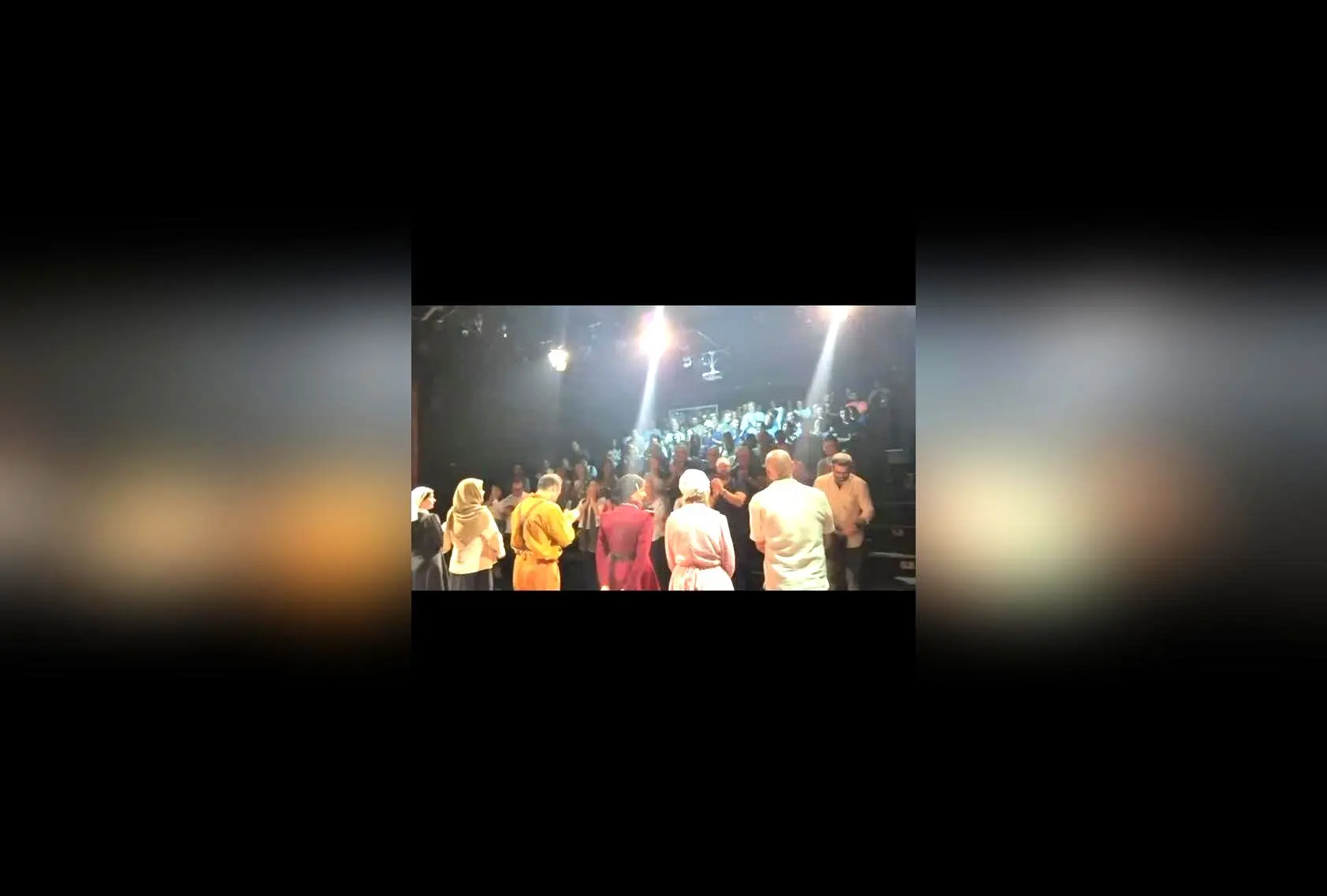نمایش اعترافاتی درباره زنان در پردیس تئاتر شهرزاد با استقبال بی‌نظیر مخاطبین | شب‌های پرمخاطب تئاتر شهریور
