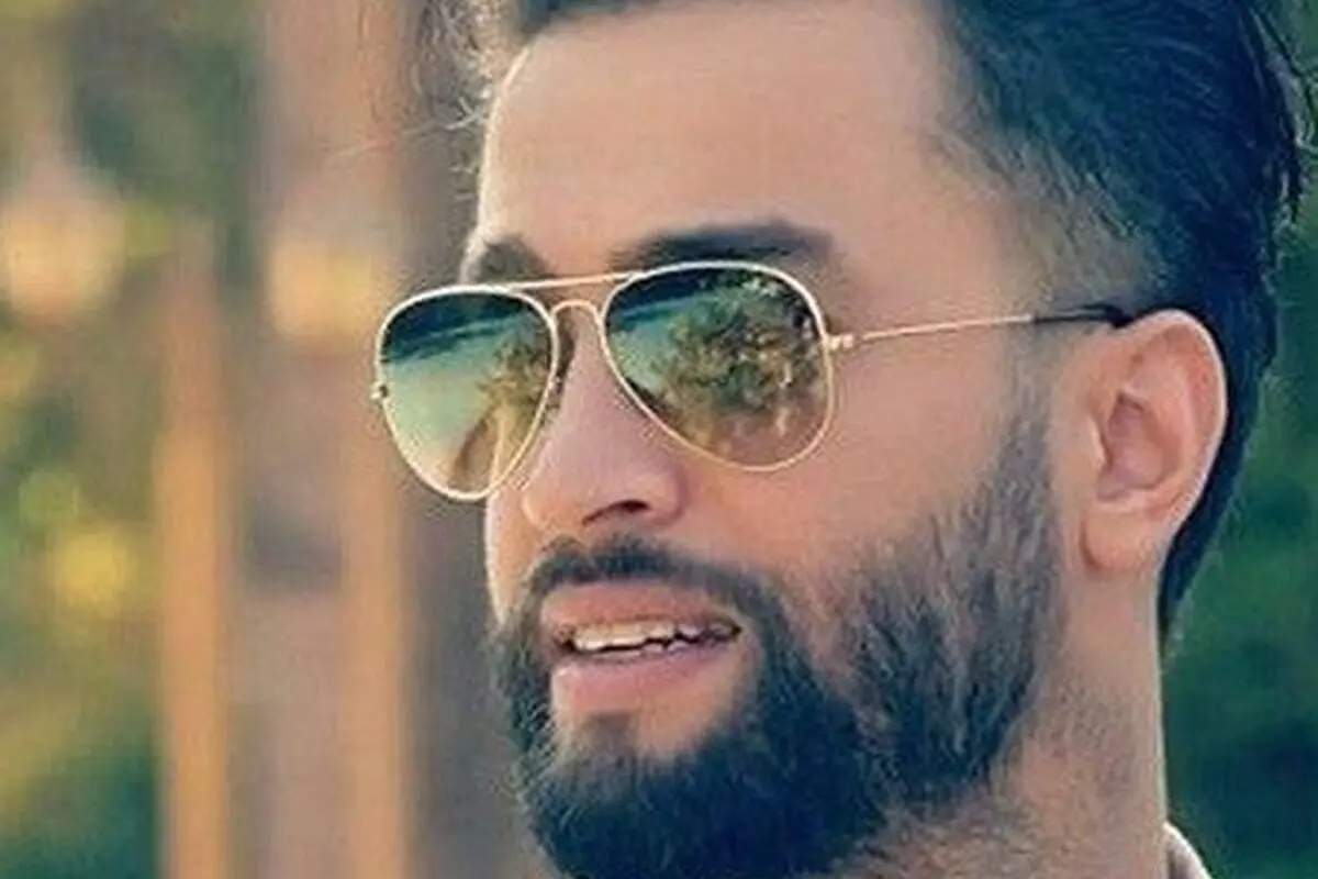 بنیامین بهادری در برنامه تلویزیونی با پسرانش درباره معنی اسم‌ها صحبت کرد + ویدیو