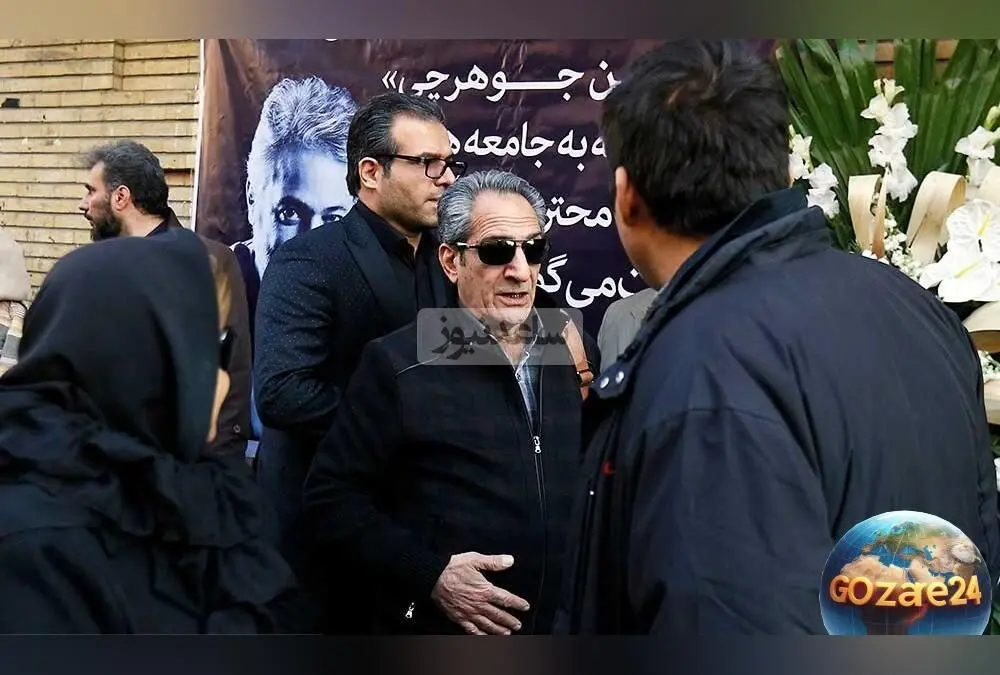 جزئیات مراسم تشییع و ختم حسن جوهرچی با حضور هنرمندان و خانواده؛ چیدمان ساده، بی‌قراری دختر و دلداری جواد هاشمی + تصاویر و فیلم