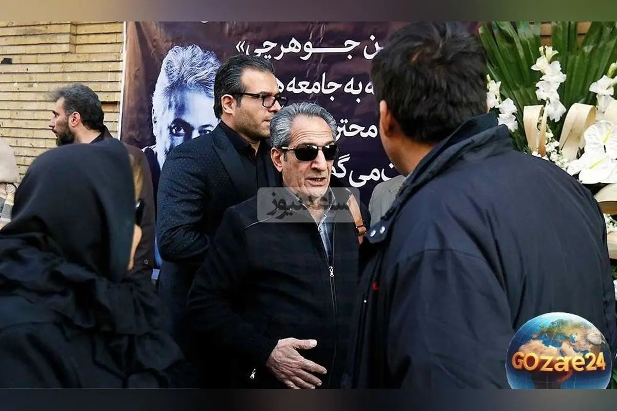 جزئیات مراسم تشییع و ختم حسن جوهرچی با حضور هنرمندان و خانواده؛ چیدمان ساده، بی‌قراری دختر و دلداری جواد هاشمی + تصاویر و فیلم