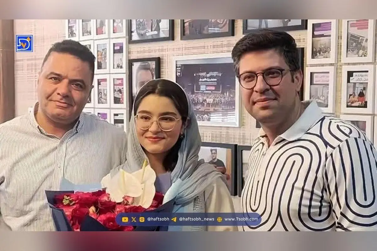 آترینا فرحمند، رتبه ۱ کنکور تجربی ۱۴۰۴ و رازهای موفقیت او در مسیر رسیدن به رویای پزشکی